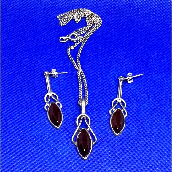 VTG Amber Necklace Earrings Set .925 Silver Setting Celtic Style EUC - Picture 9 of 12